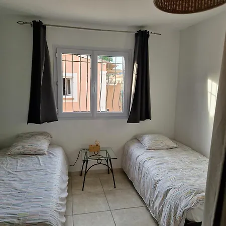 Villa Notre Dame Plain Pied Avec Piscine Privee 8 Personnes La Crau Extérieur photo