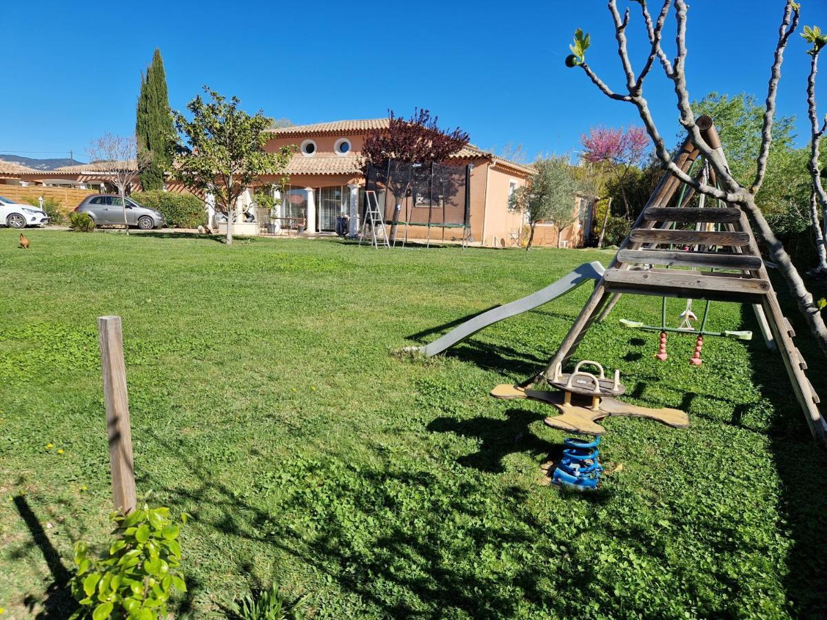 Casa vacanze Notre Dame Plain Pied Avec Piscine Privee 8 Personnes *