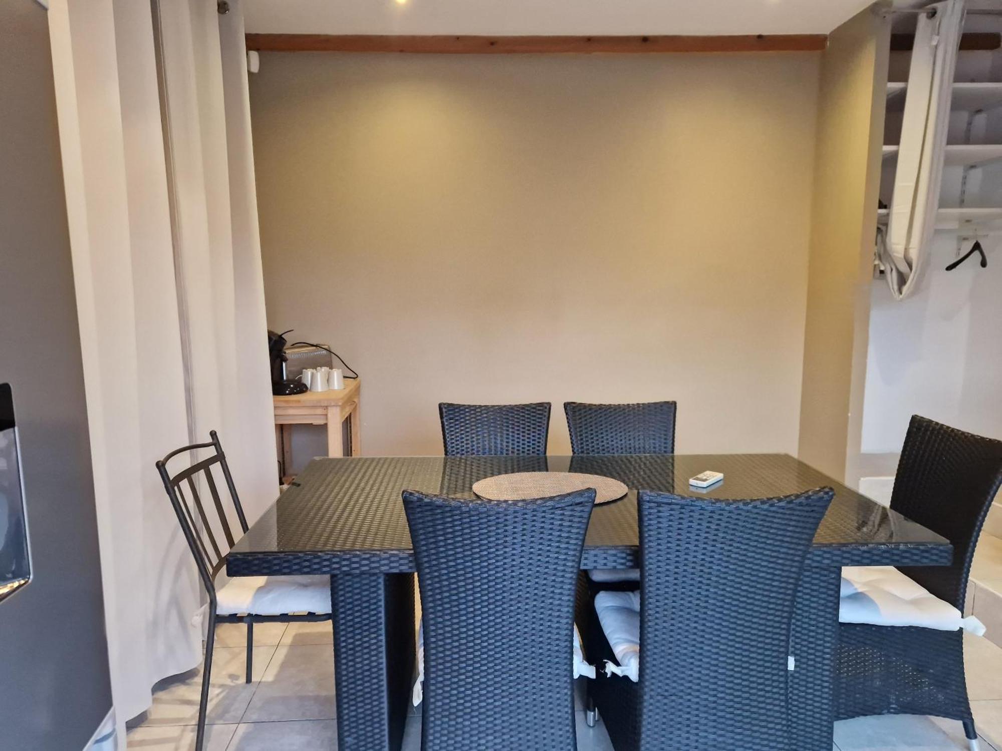 Casa vacanze Notre Dame Plain Pied Avec Piscine Privee 8 Personnes